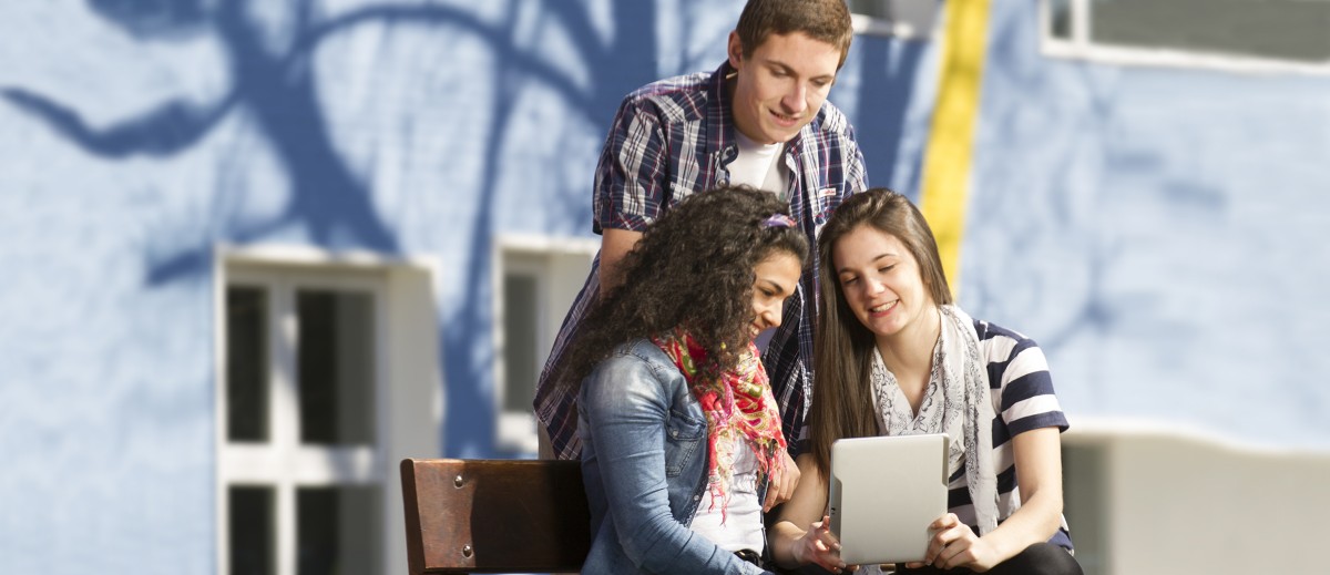  VIII Congreso Iberoamericano de Pedagogía: La innovación y el futuro de la educación para un mundo plural. 